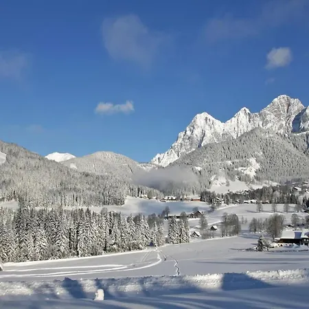 Double In By The Steinernes