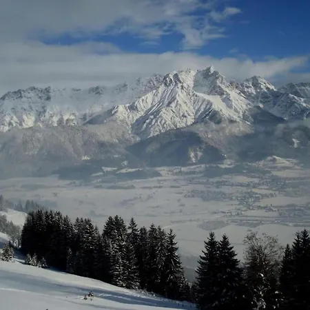 Apartment Lovely In With Balcony Saalfelden